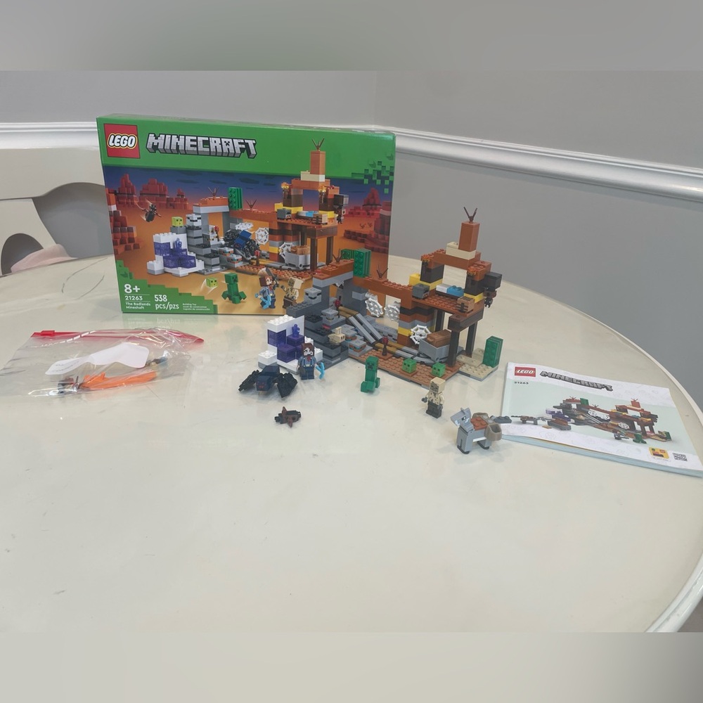 LEGO Minecraft The Badlands Mineshaft - Picture 2 of 10